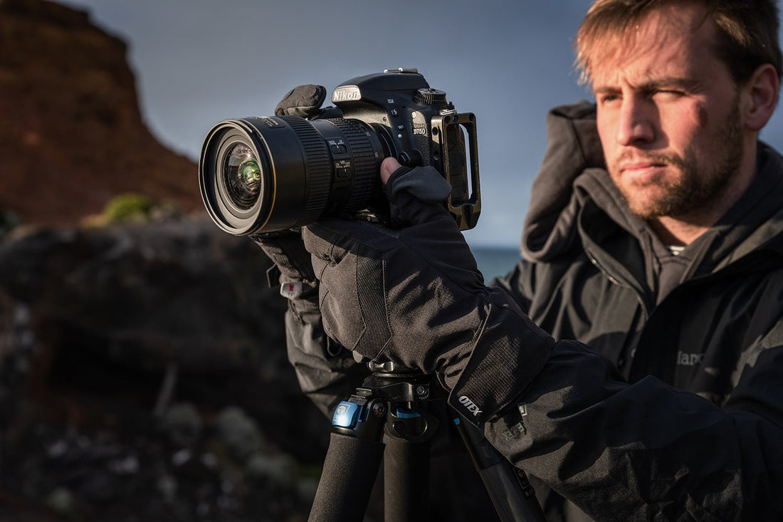 Unlock Your Inner Explorer: The Game-Changing Gloves for Photographers - OTEX